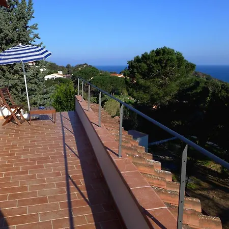 Caterina Quiete E Mare-goelba Sant'Andrea (Isola d'Elba)