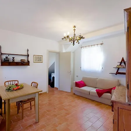 Caterina Quiete E Mare-goelba Villa
