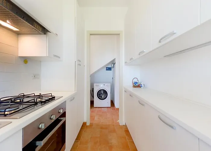 Caterina Quiete E Mare-goelba Villa