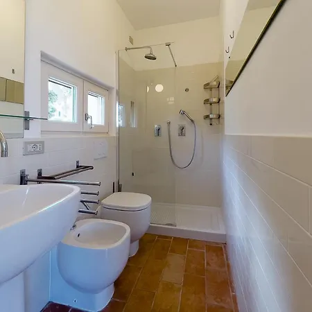 Caterina Quiete E Mare - Goelba Sant'Andrea (Isola d'Elba)